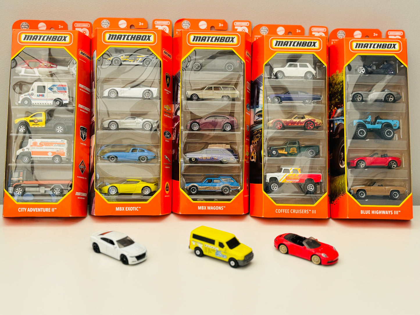 4.5m Race Track & 5x Vehicle Pack (Bundle)