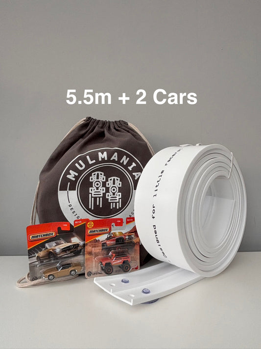 5.5m Race Track & 2x Diecast Cars (Bundle)